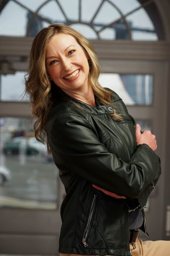 Gallery photo 2 of Female Motivational Speaker