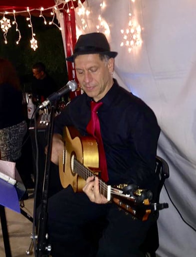 Gallery photo 2 of Ferra & the Tango Cats