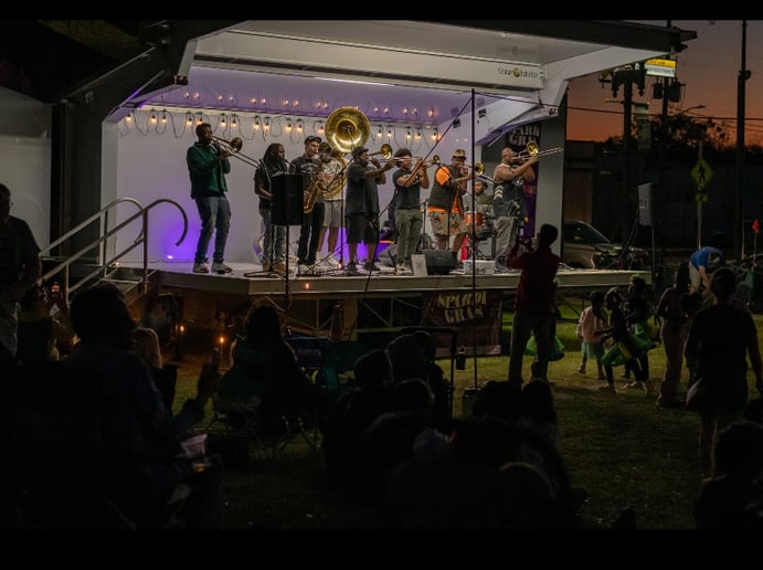 Gallery photo 1 of Few Fellas Brass Band
