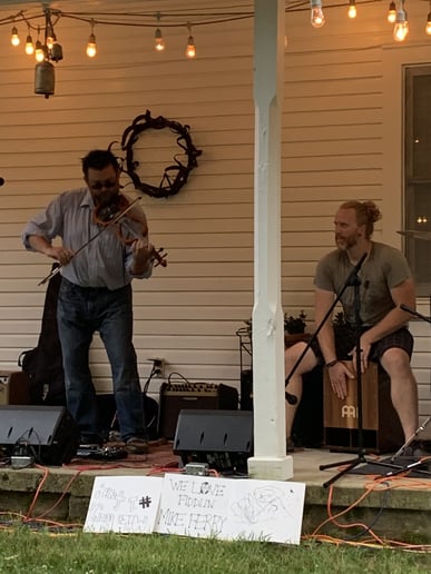 Gallery photo 1 of Fiddlin' Mike Ferry