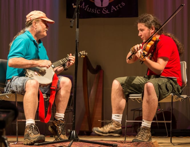 Gallery photo 5 of Fiddling Thomsons
