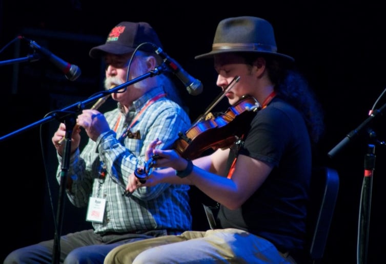 Gallery photo 6 of Fiddling Thomsons