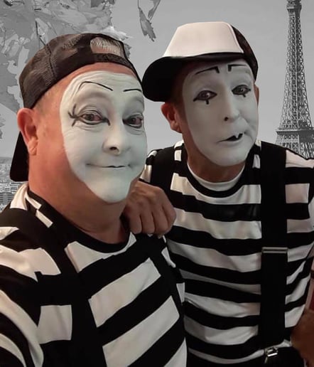 Gallery photo 12 of Odd-o-Ts' Entertainment