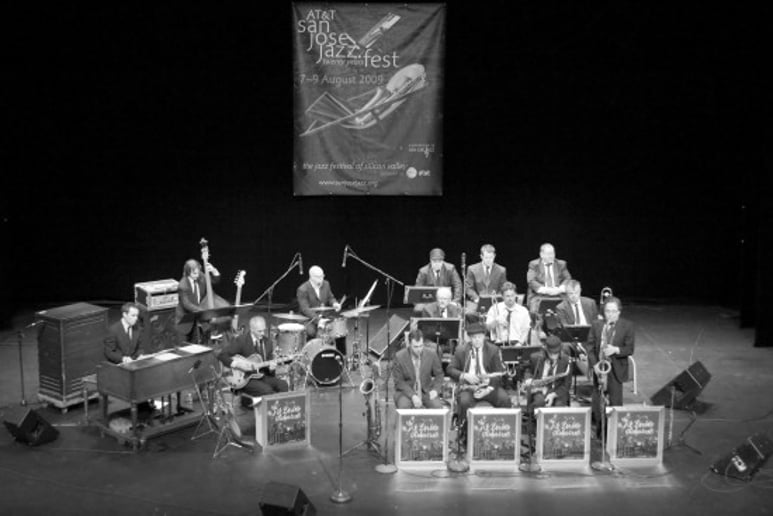 Gallery photo 1 of Fil Lorenz Orchestra