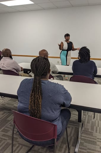 Gallery photo 2 of Financial Empowerment Speaker