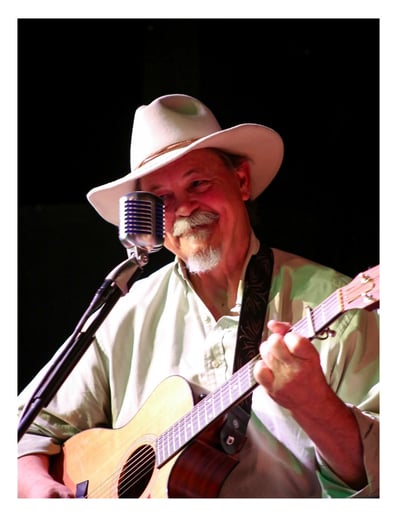 Gallery photo 4 of Fingerpickin' Good!