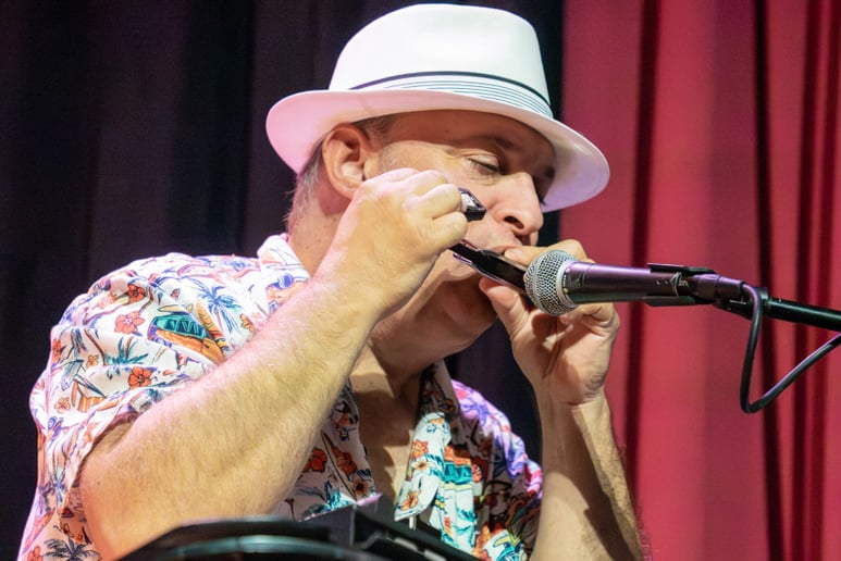 Gallery photo 4 of Fins Up! A Jimmy Buffett Experience
