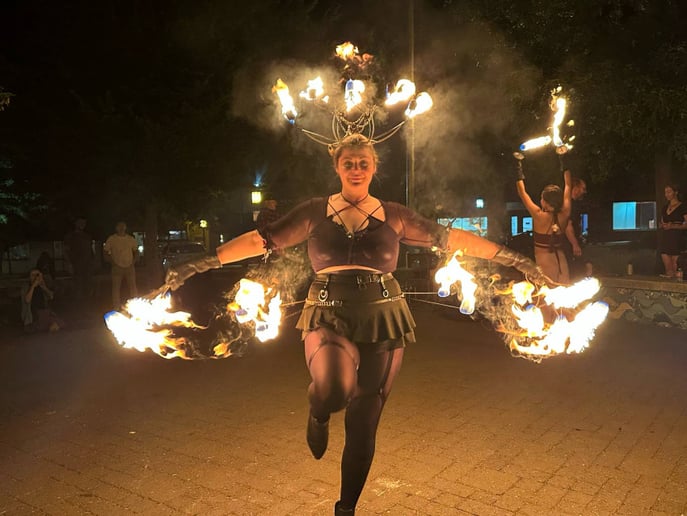 Gallery photo 2 of Flame Enchantress