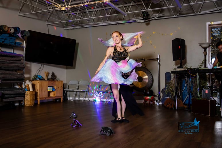 Gallery photo 10 of The Cloud Nine Fire Show