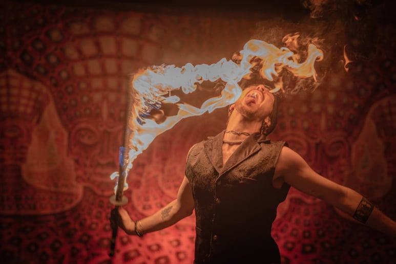Gallery photo 1 of Fire Guy Si
