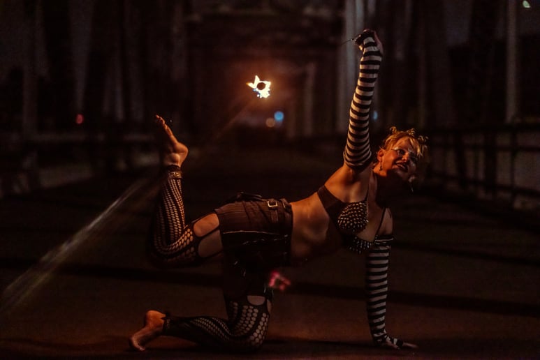 Gallery photo 5 of Miss FireFeat