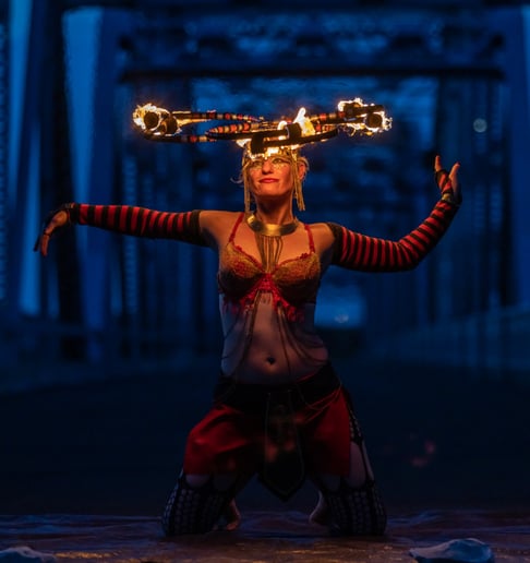 Gallery photo 3 of Miss FireFeat