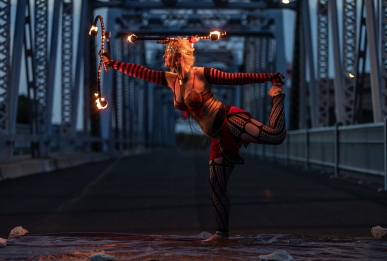 Gallery photo 8 of Miss FireFeat