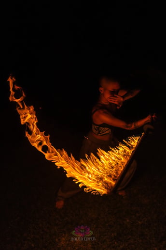 Gallery photo 2 of Fire Dancer, Fire Show & Entertainment – LIZULI Dragon