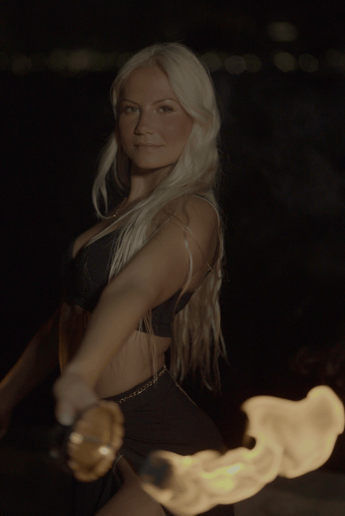 Gallery photo 1 of Fireblondie