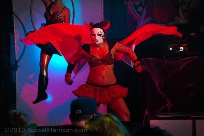 Gallery photo 7 of FireGuMMy