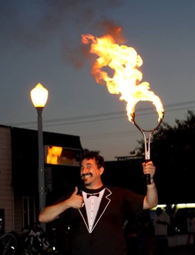 Gallery photo 14 of Keith Leaf - Amazing Fire Juggler