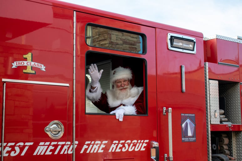 Gallery photo 7 of FireSide Santa