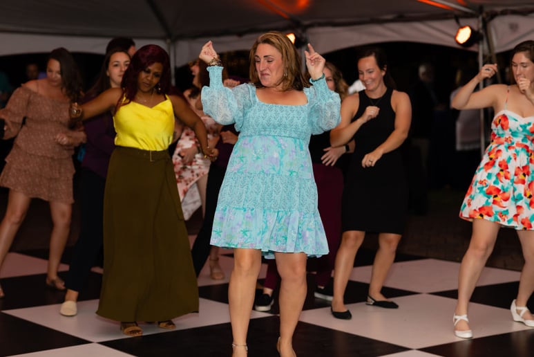 Gallery photo 2 of Five Star Entertainment - DJ Services