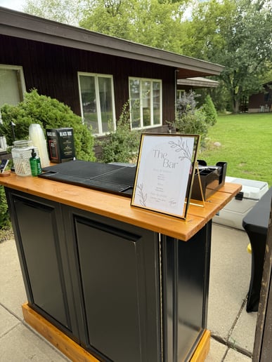 Gallery photo 9 of Fizz Mobile Bar