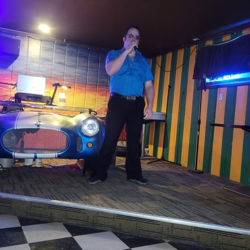 Gallery photo 1 of Flaming Star Karaoke and DJ Services