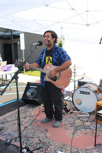 Gallery photo 9 of Flannel Music