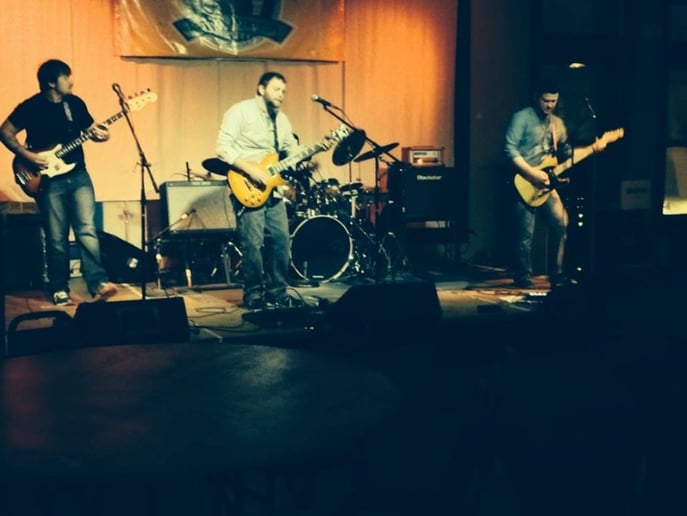 Gallery photo 2 of Flatted Fifth