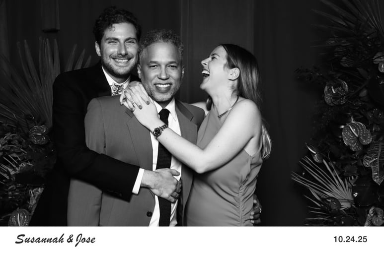 Gallery photo 15 of Flawless Pix Photo Booths, LLC