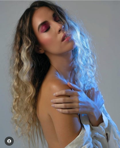 Gallery photo 6 of Flawless Vanity