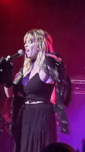 Gallery photo 6 of Fleetwood MAX! The Premier Fleetwood Mac Experience