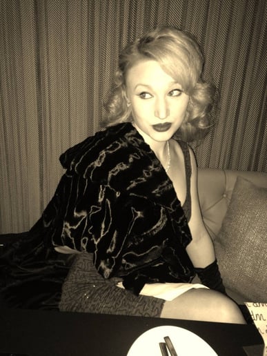 Gallery photo 8 of Fleur Seule