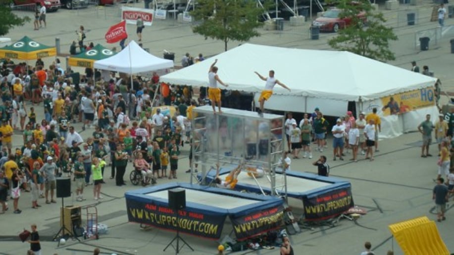 Gallery photo 5 of Flippenout Extreme Trampoline