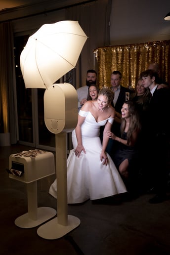 Gallery photo 8 of Flixtation