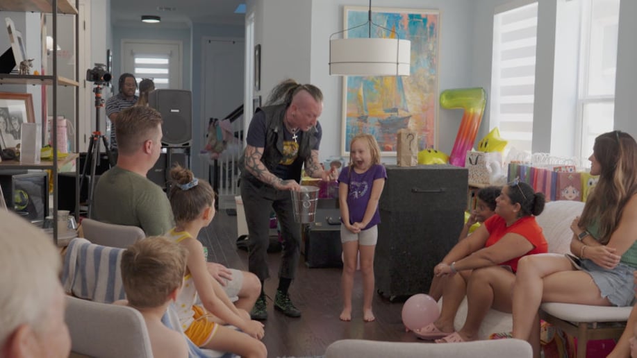 Gallery photo 10 of Florida's Kids Party Magician