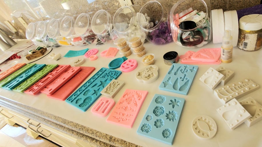 Gallery photo 8 of Activity Stations for All Events: Bouquet Making or Cake Decorating
