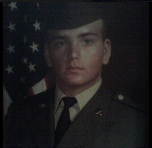 Gallery photo 3 of Johnny Dye
