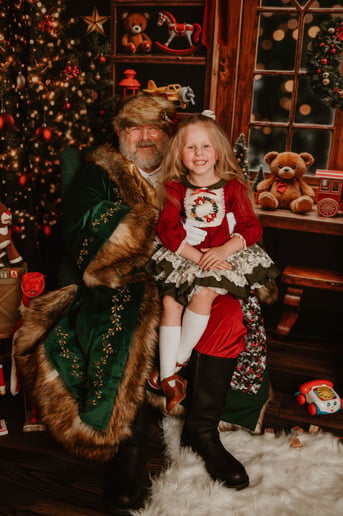 Gallery photo 6 of Flushing Santa and Company