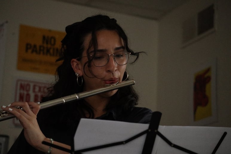 Gallery photo 1 of Flute by Lucía