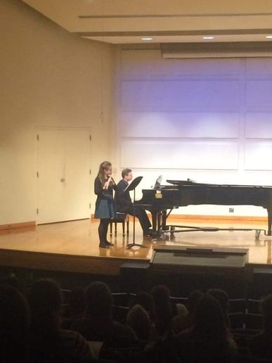 Gallery photo 1 of Flutist