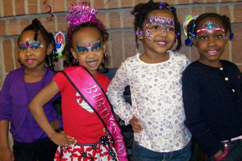 Gallery photo 1 of Flutterby Faces Face Painting