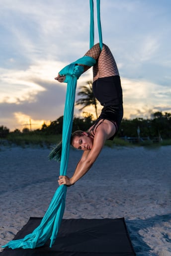 Gallery photo 1 of Flying Moon Aerials