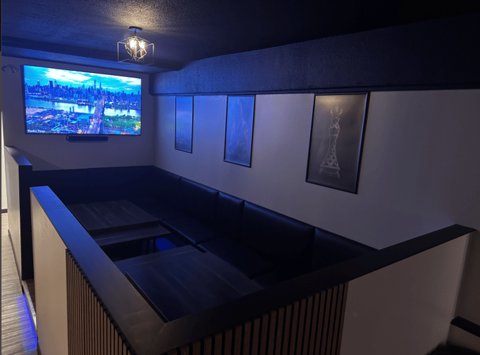 Gallery photo 1 of Food Catering and Bar