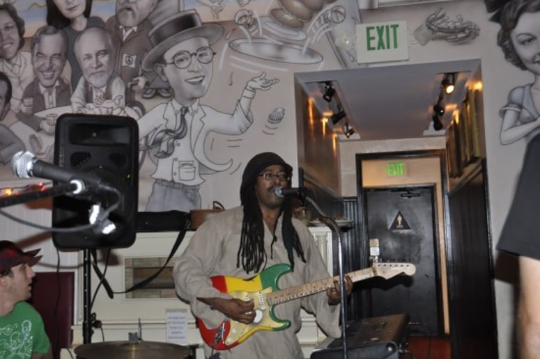 Gallery photo 4 of Forbidden Fruit
