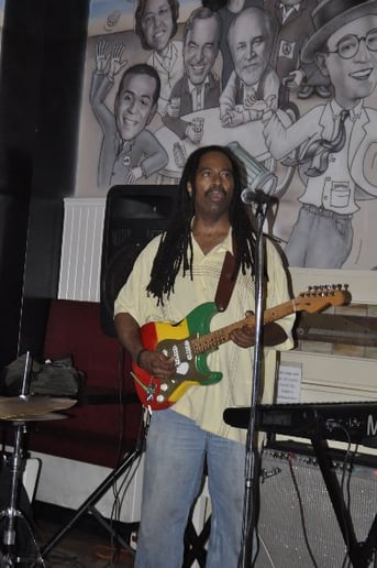 Gallery photo 5 of Forbidden Fruit