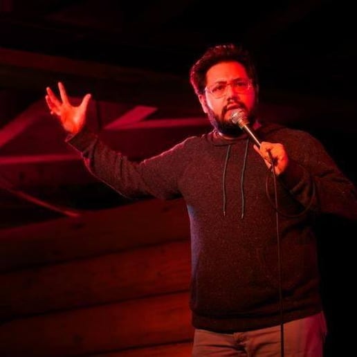 Gallery photo 3 of Stand-Up Comic for your Private/Corporate Events
