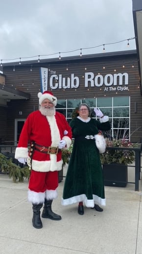 Gallery photo 4 of Fort Wayne Santa Claus