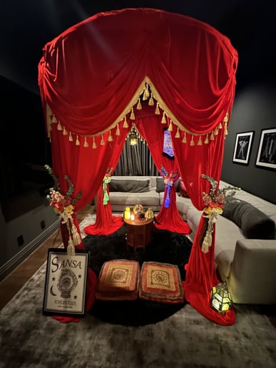 Gallery photo 7 of Fortune Teller: Sansa Asylum