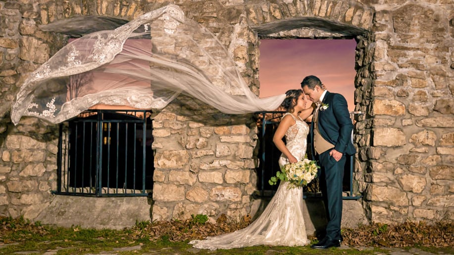 Gallery photo 17 of FotoZi Studio Photography