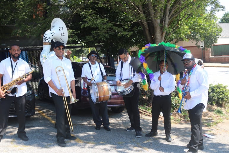 Gallery photo 2 of Four 0 Four Brassband-Official BB of Atl