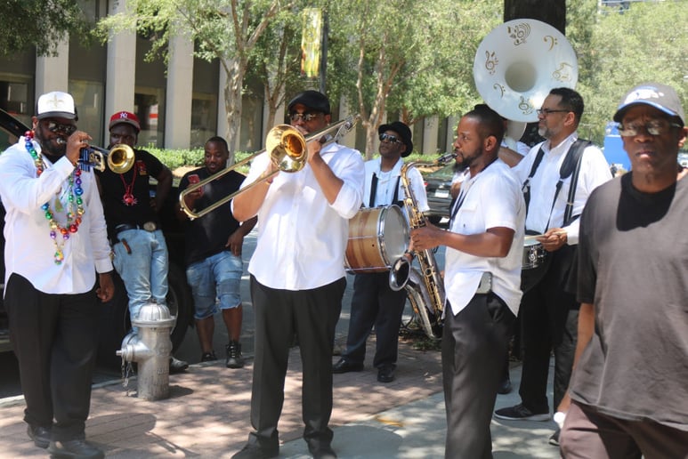 Gallery photo 3 of Four 0 Four Brassband-Official BB of Atl